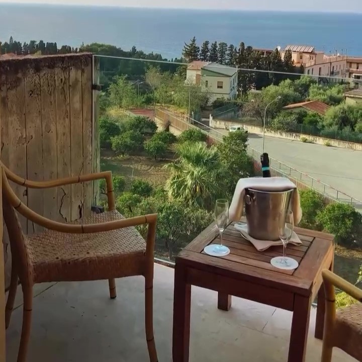 STAY IN SICILY - Alberi del Paradiso